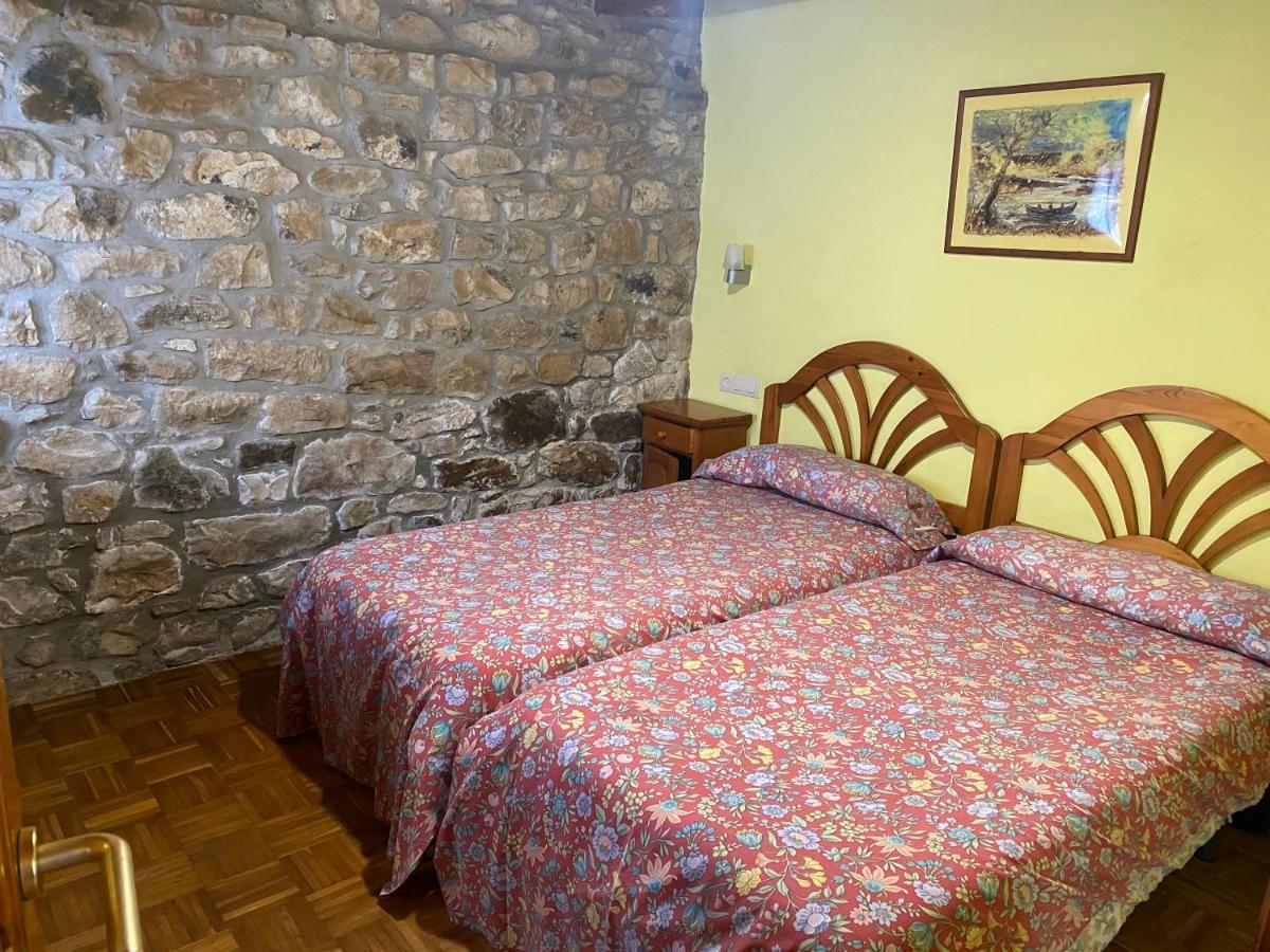 Apartamento Les Vegues II Santillan Exterior foto